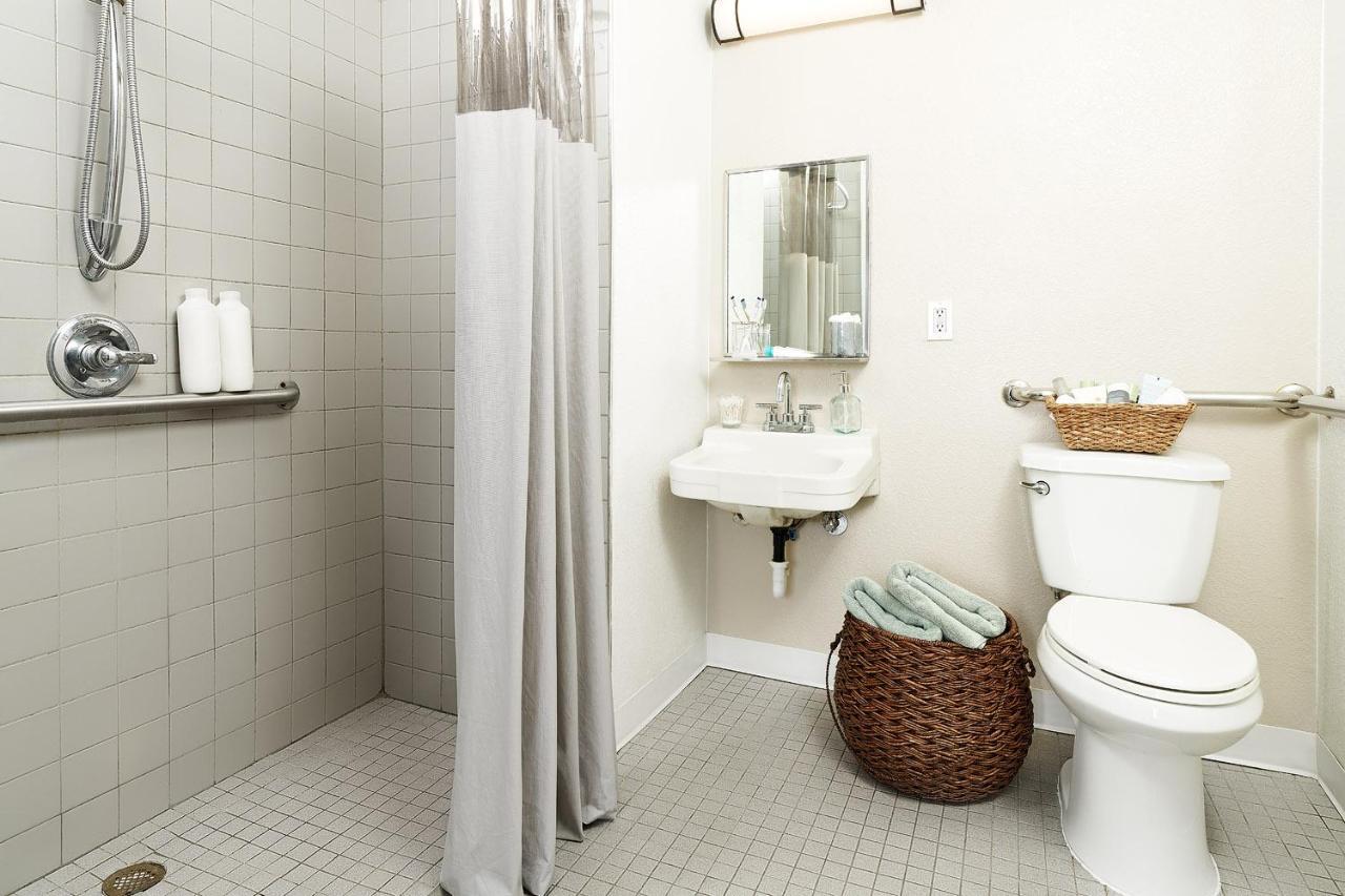 Intown Suites Extended Stay Dallas Tx - Park Central Екстериор снимка