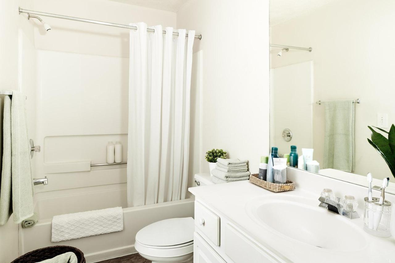 Intown Suites Extended Stay Dallas Tx - Park Central Екстериор снимка